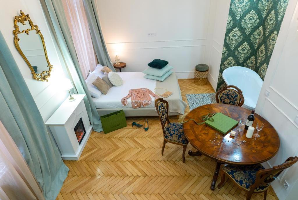 Regina Apartments On Kiraly Street Будапеща Екстериор снимка